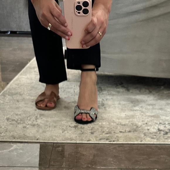 Hermes heels never worn. Brand new. - Picture 3 of 7